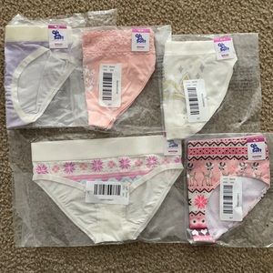 Justice 6/7 NWT underwear